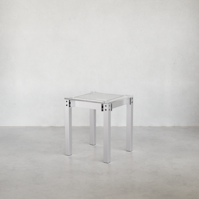SIDE TABLE ONE Alu & Ghost